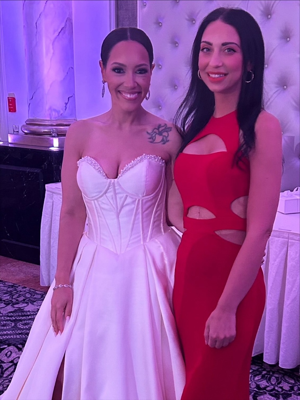 🤩RED MIDI GOWN WITH CUTOUTS